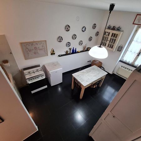 Apartament Mansarda A Finalborgo - Fascino E Tradizione Finale Ligure Zewnętrze zdjęcie