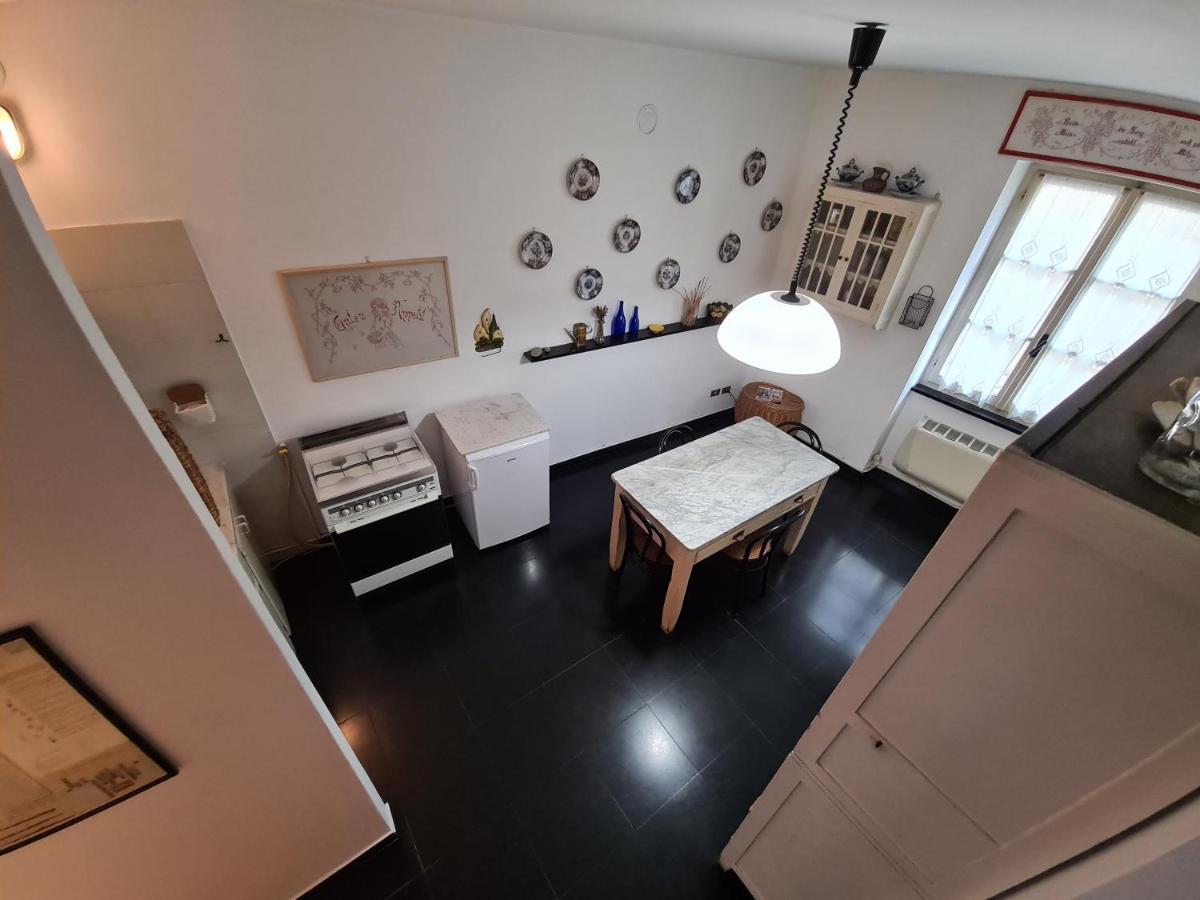 Apartament Mansarda A Finalborgo - Fascino E Tradizione Finale Ligure Zewnętrze zdjęcie