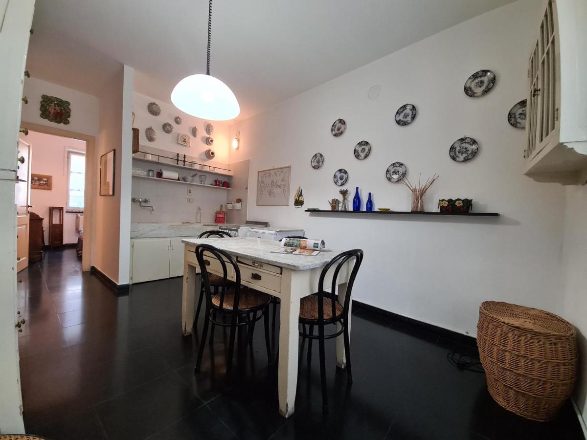 Apartament Mansarda A Finalborgo - Fascino E Tradizione Finale Ligure Zewnętrze zdjęcie